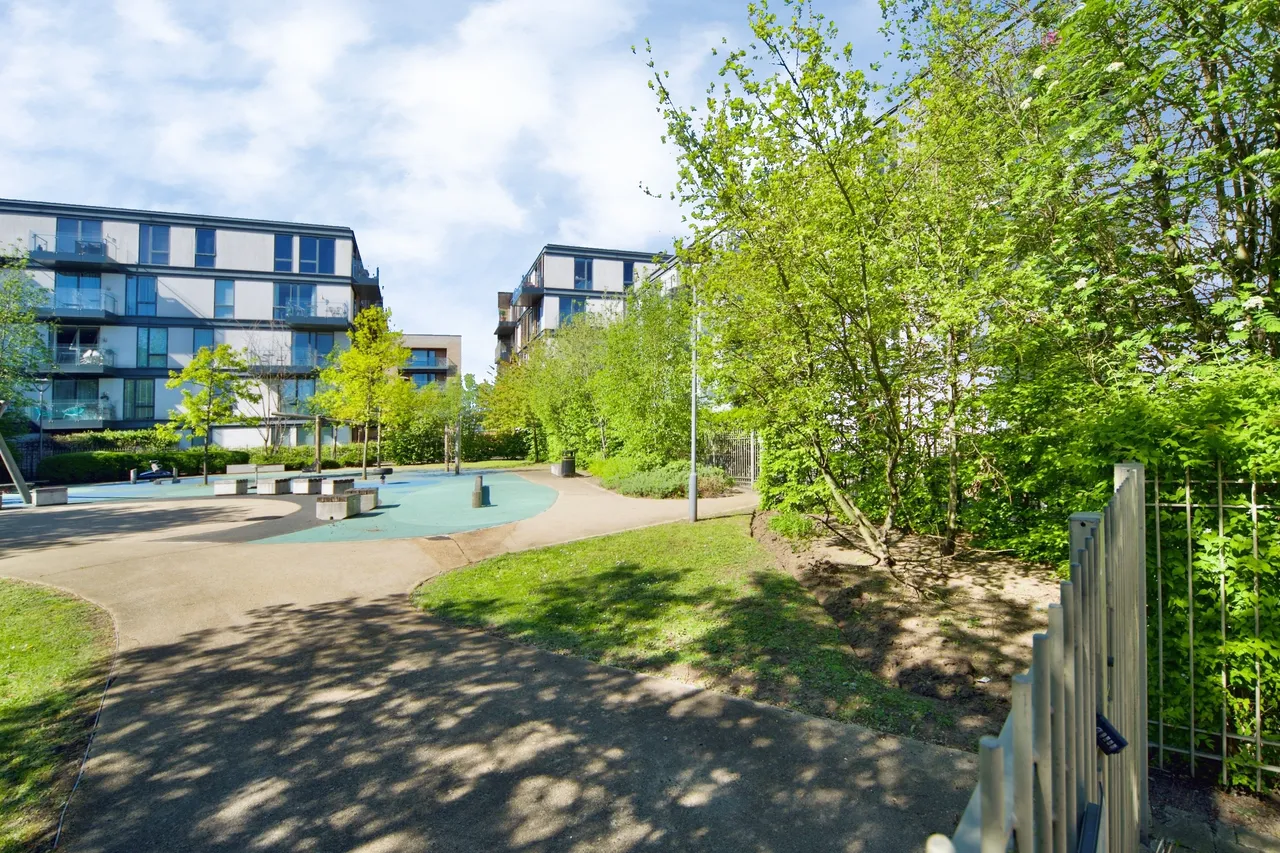 Jacks Farm Way, London, E4, photo 15