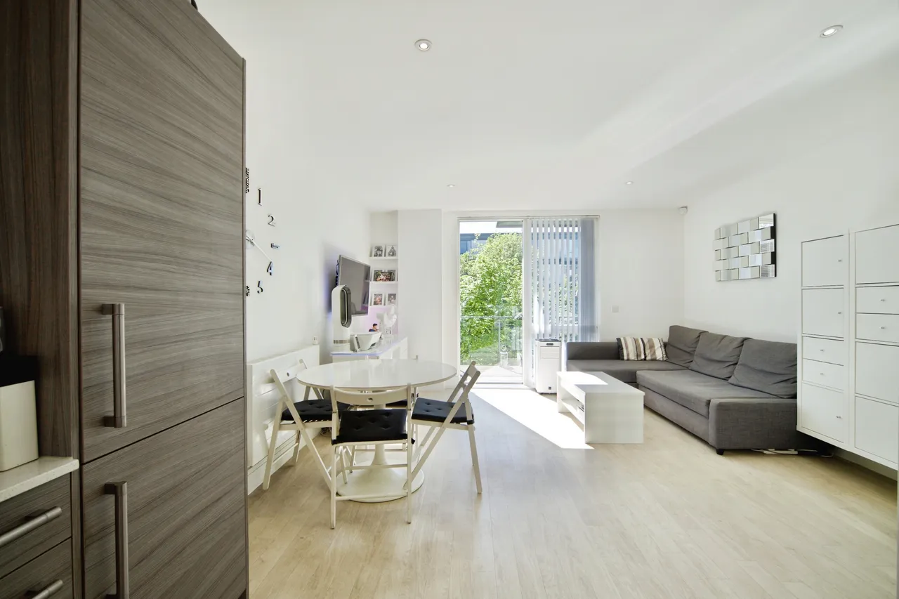 Jacks Farm Way, London, E4, photo 4