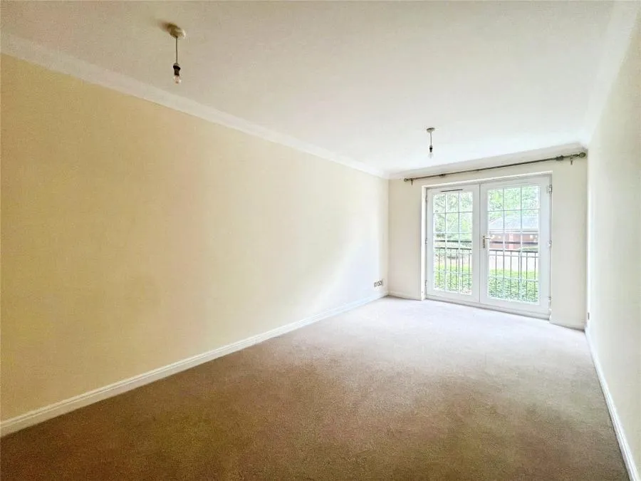 Montague Close, Wokingham, RG40, photo 4