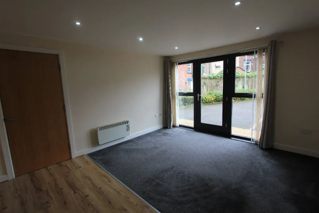 1 bed flat for sale, Lockside View, Stalybridge, SK15