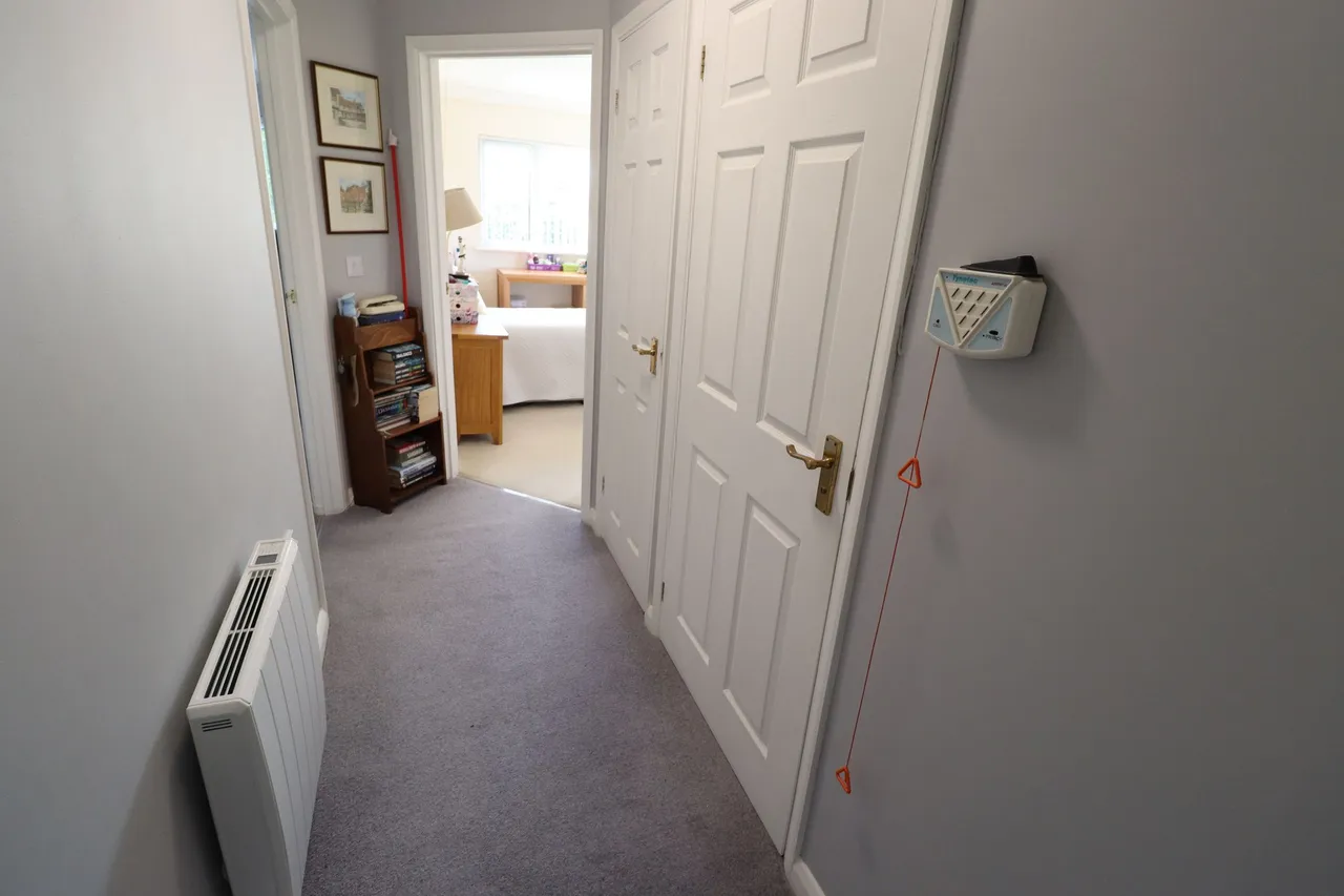 Southend Road, Hockley, Essex, SS5 4PQ, photo 11