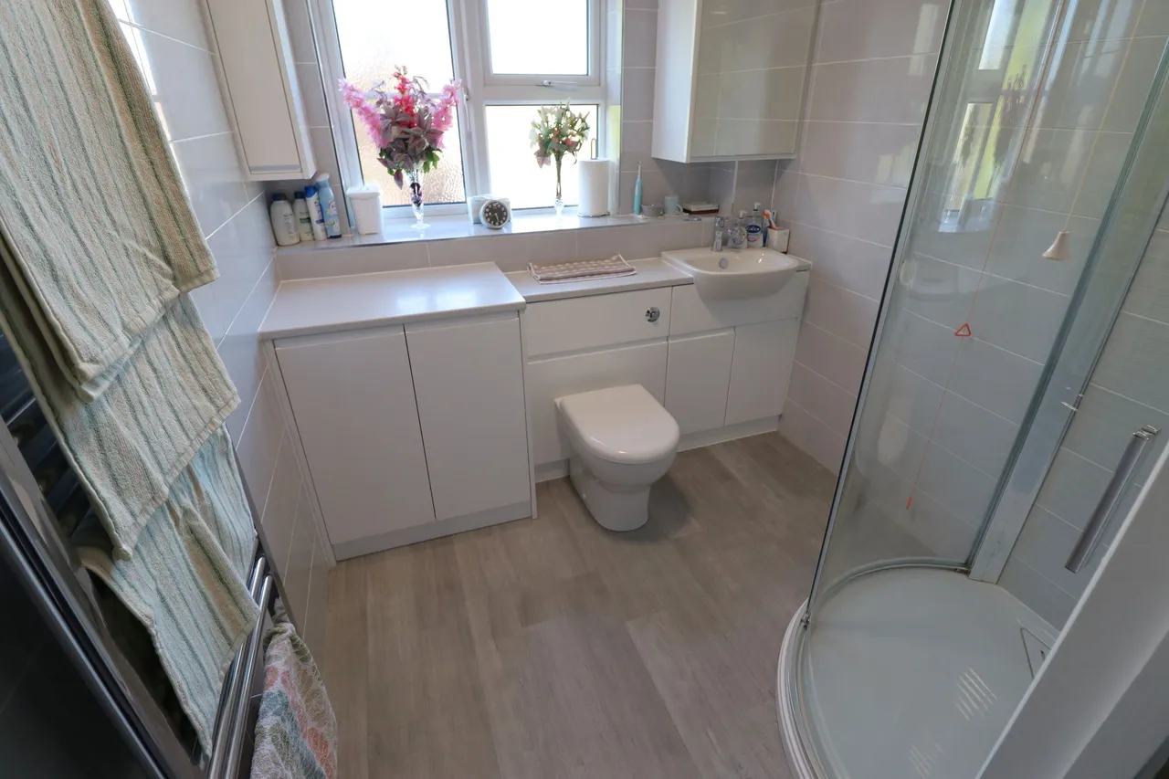 Southend Road, Hockley, Essex, SS5 4PQ, photo 7