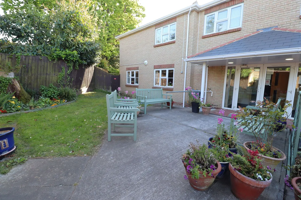 Southend Road, Hockley, Essex, SS5 4PQ, photo 12