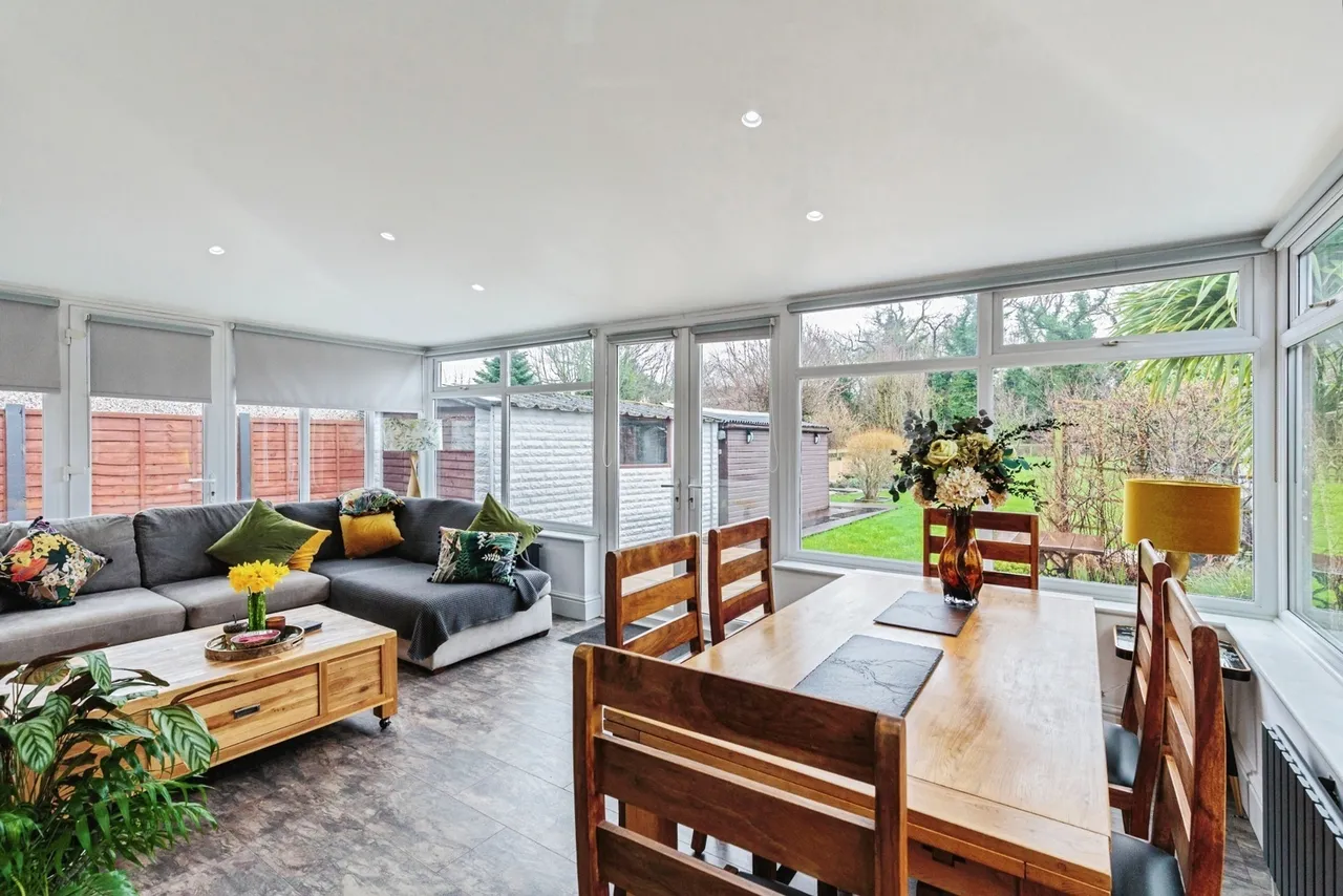 Robins Lane, Poulton-Le-Fylde, FY6, photo 5