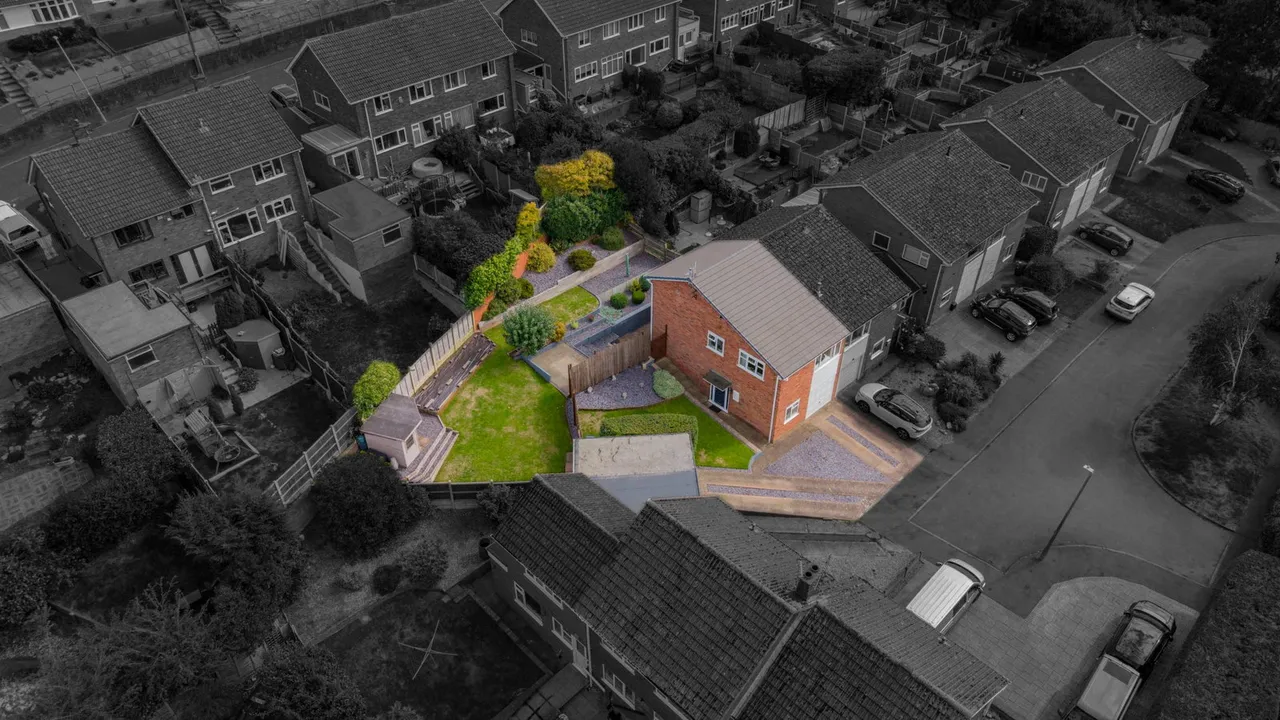 3 bed house for sale, Dunsley Drive, Wordsley, DY8