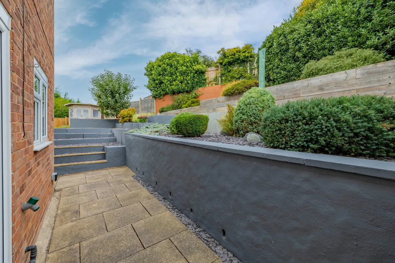 Dunsley Drive, Wordsley, DY8, photo 32