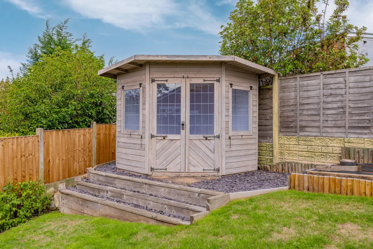 Dunsley Drive, Wordsley, DY8, photo 33