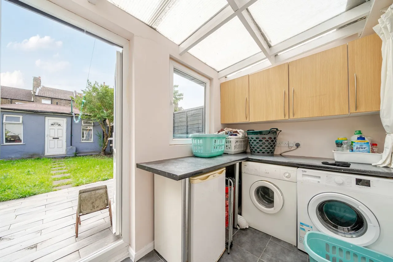 Griffin Road, SE18, photo 10