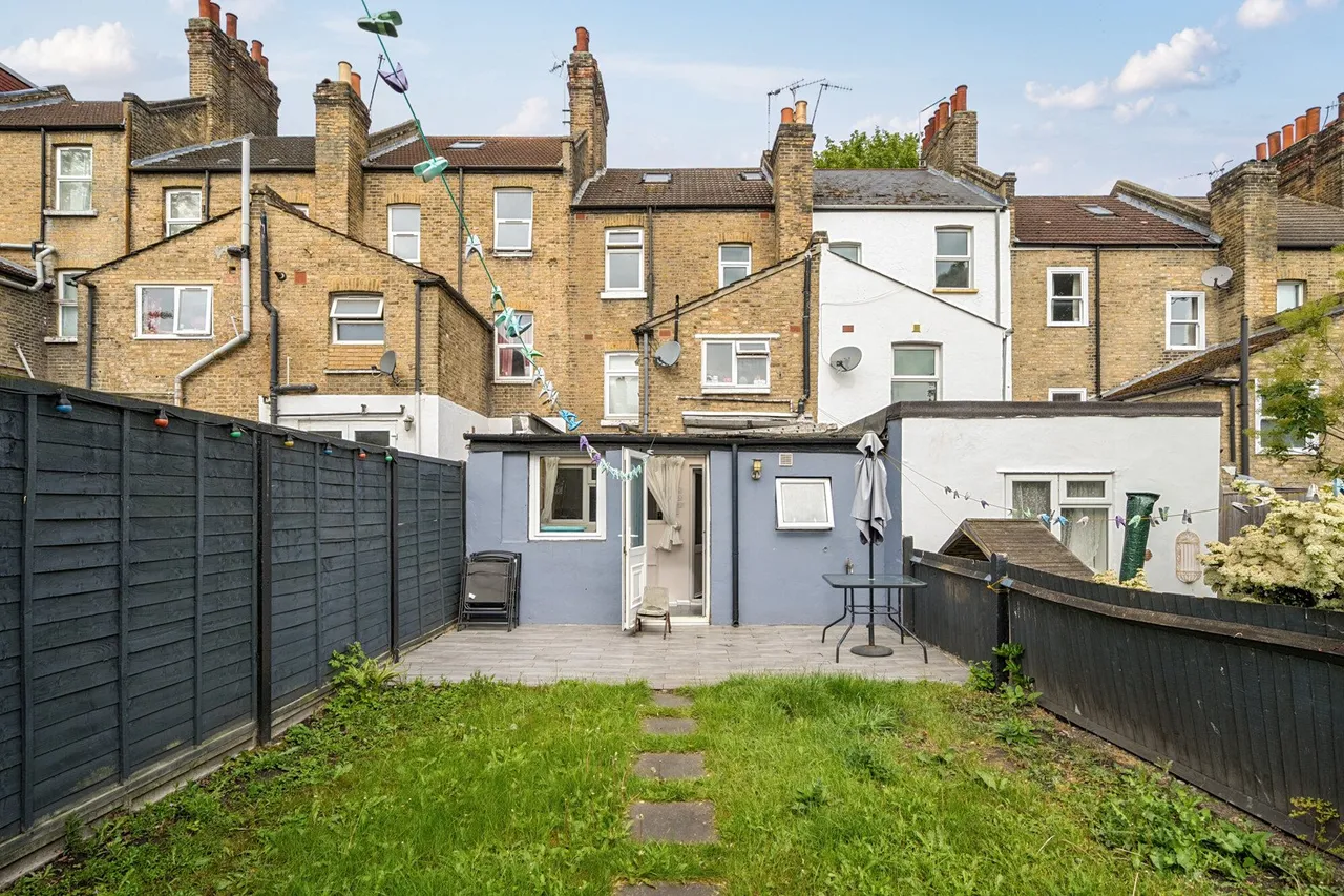 Griffin Road, SE18, photo 4