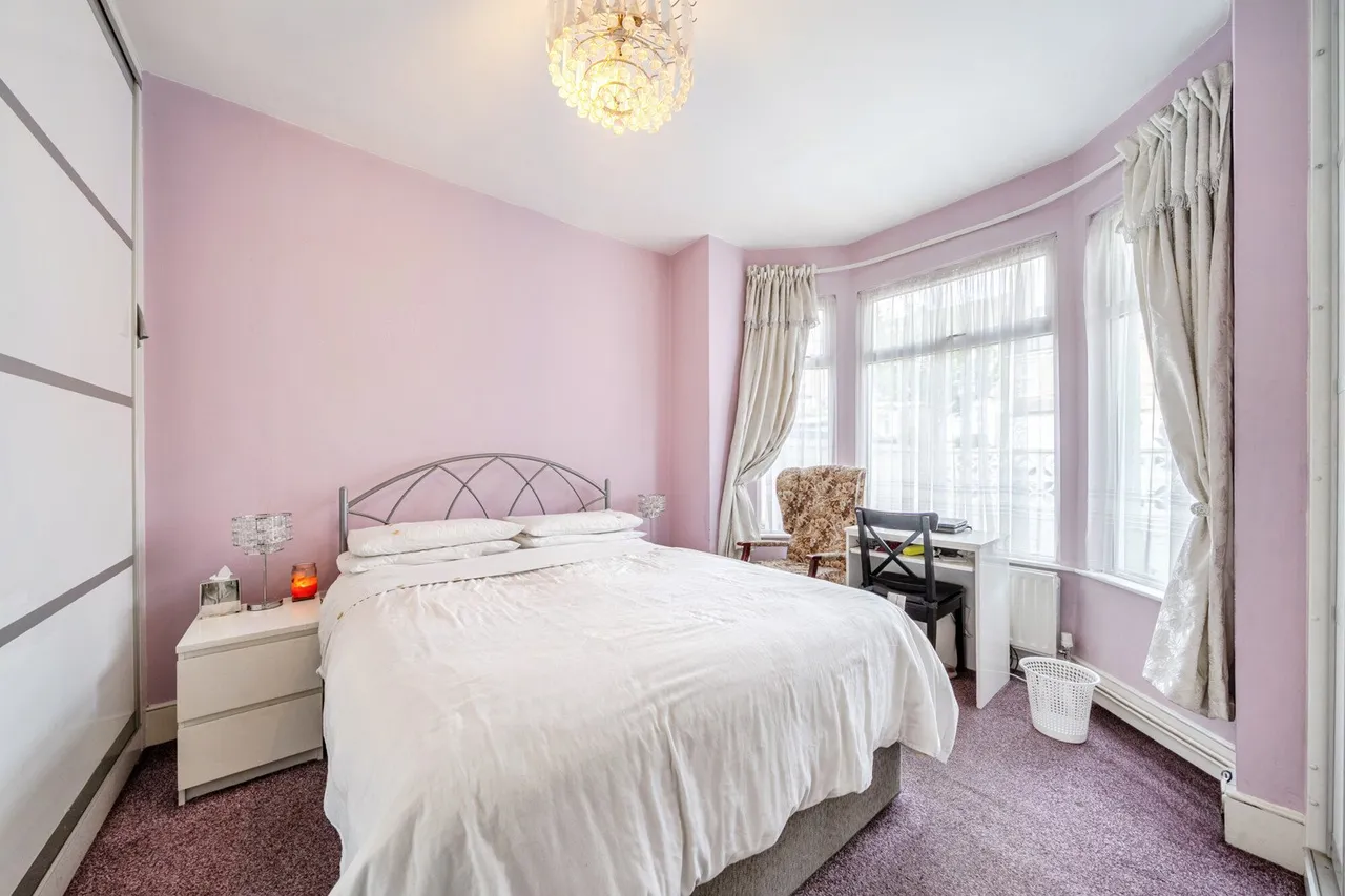 Griffin Road, SE18, photo 5