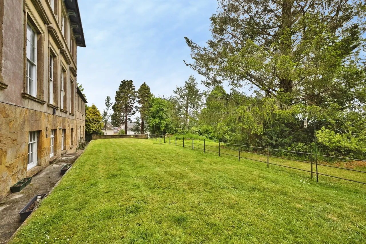 St. Nicholas Close, Yeovil, BA20, photo 16
