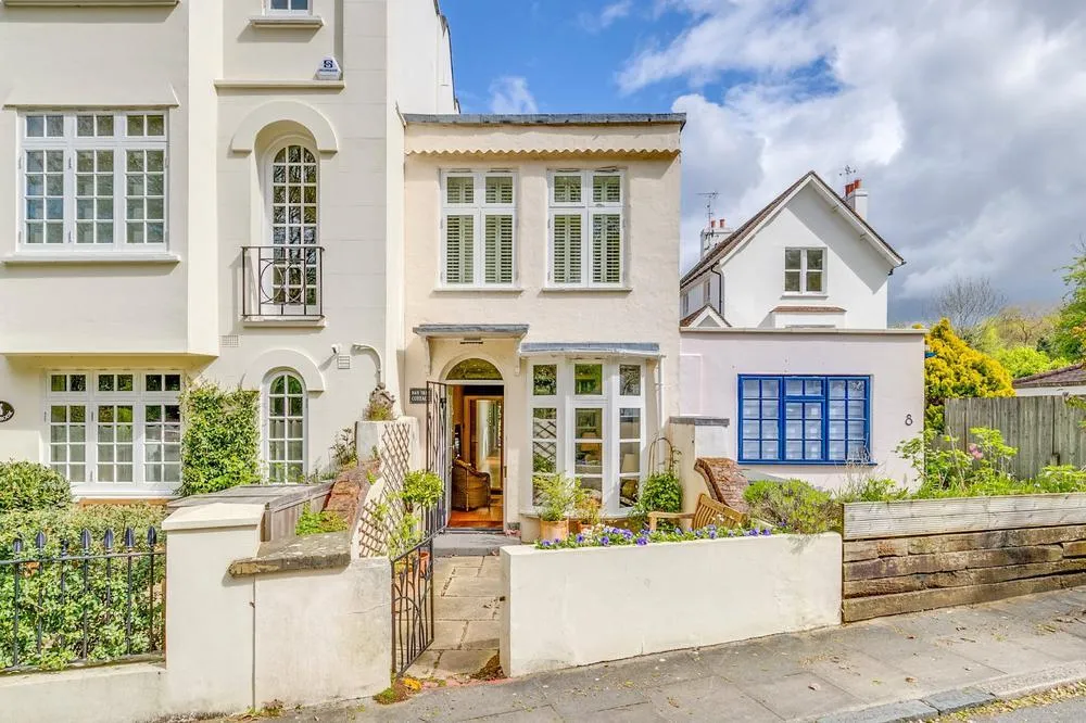 2 bed house to rent, Sandy Road, London, NW3