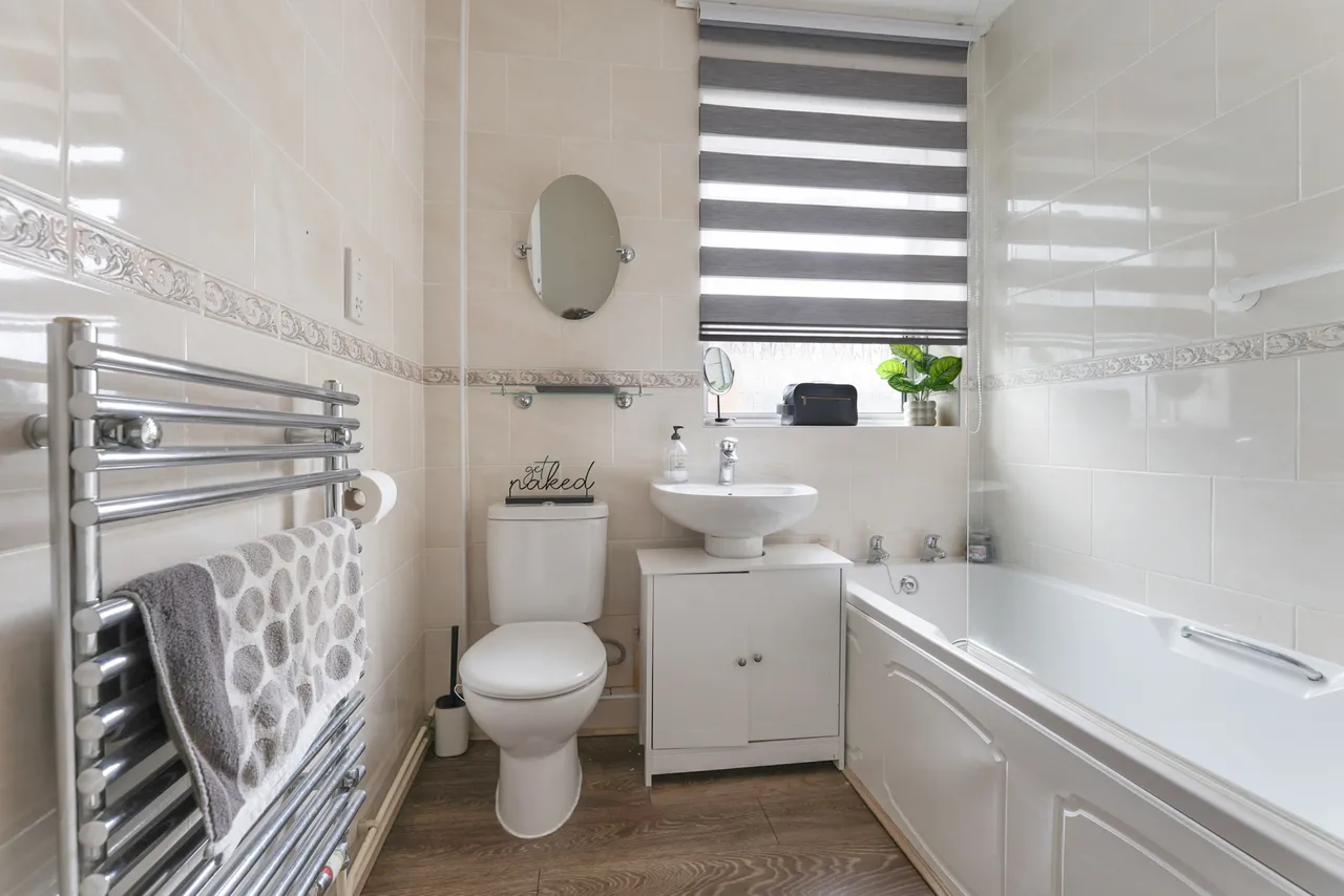 Smallmead, Horley, RH6, photo 10