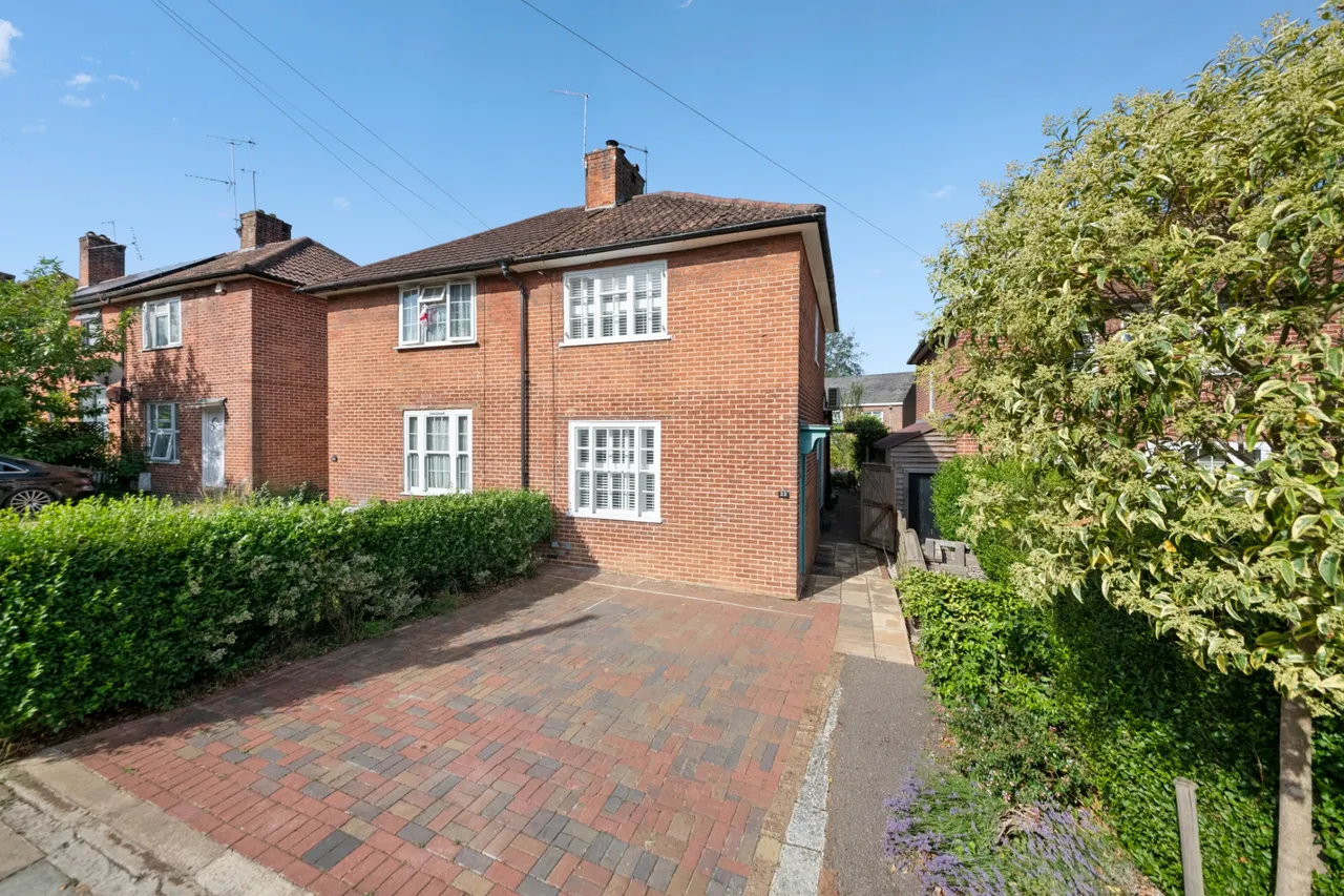 2 bed house for sale — Templeman Road, Hanwell, W7 1AT