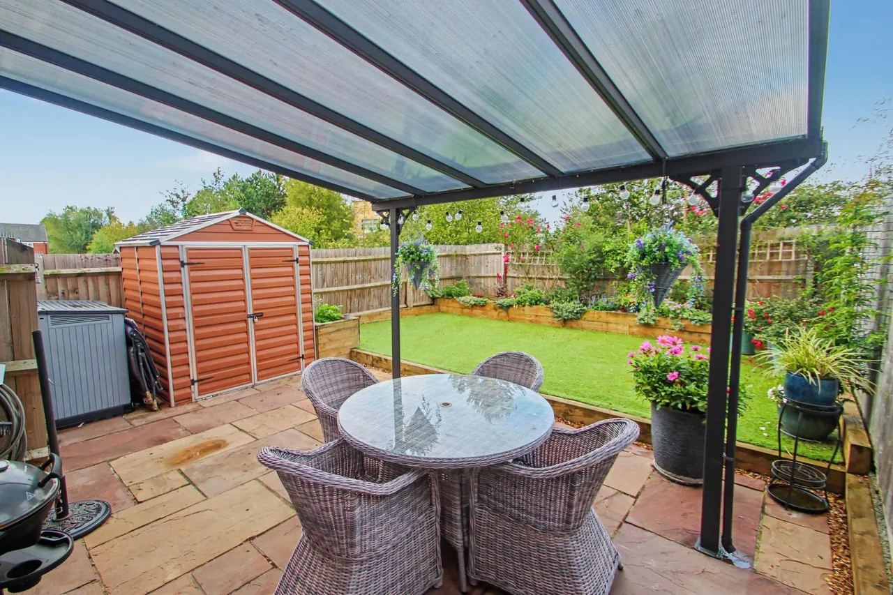 Bellerphon Drive, Foxfields, ST3, photo 3