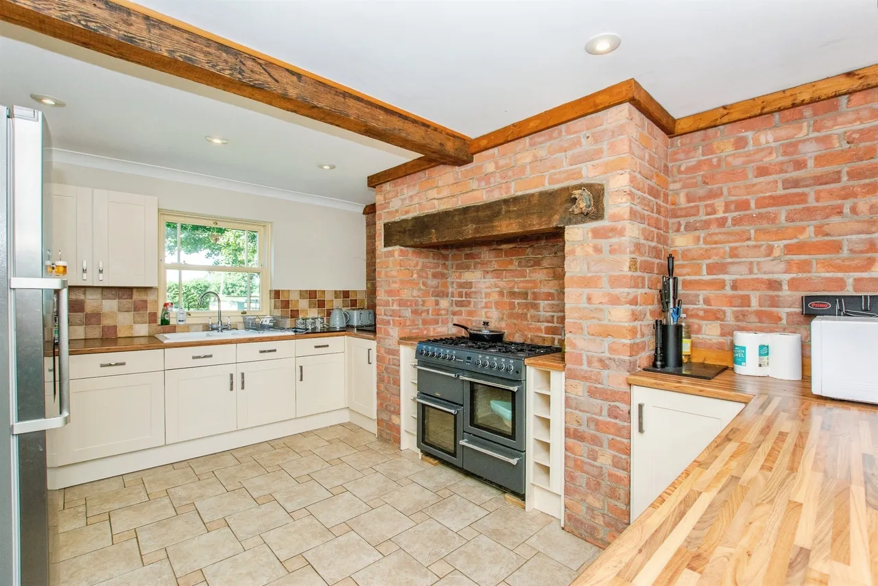 North Road, Gedney Hill, PE12, photo 3