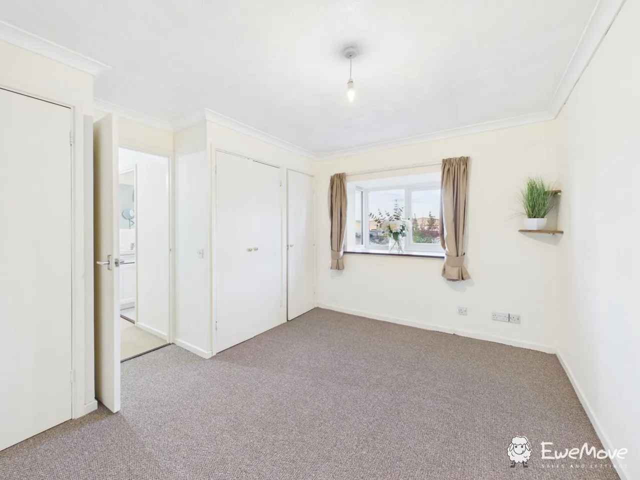 Danehurst Place, Andover, SP10, photo 6