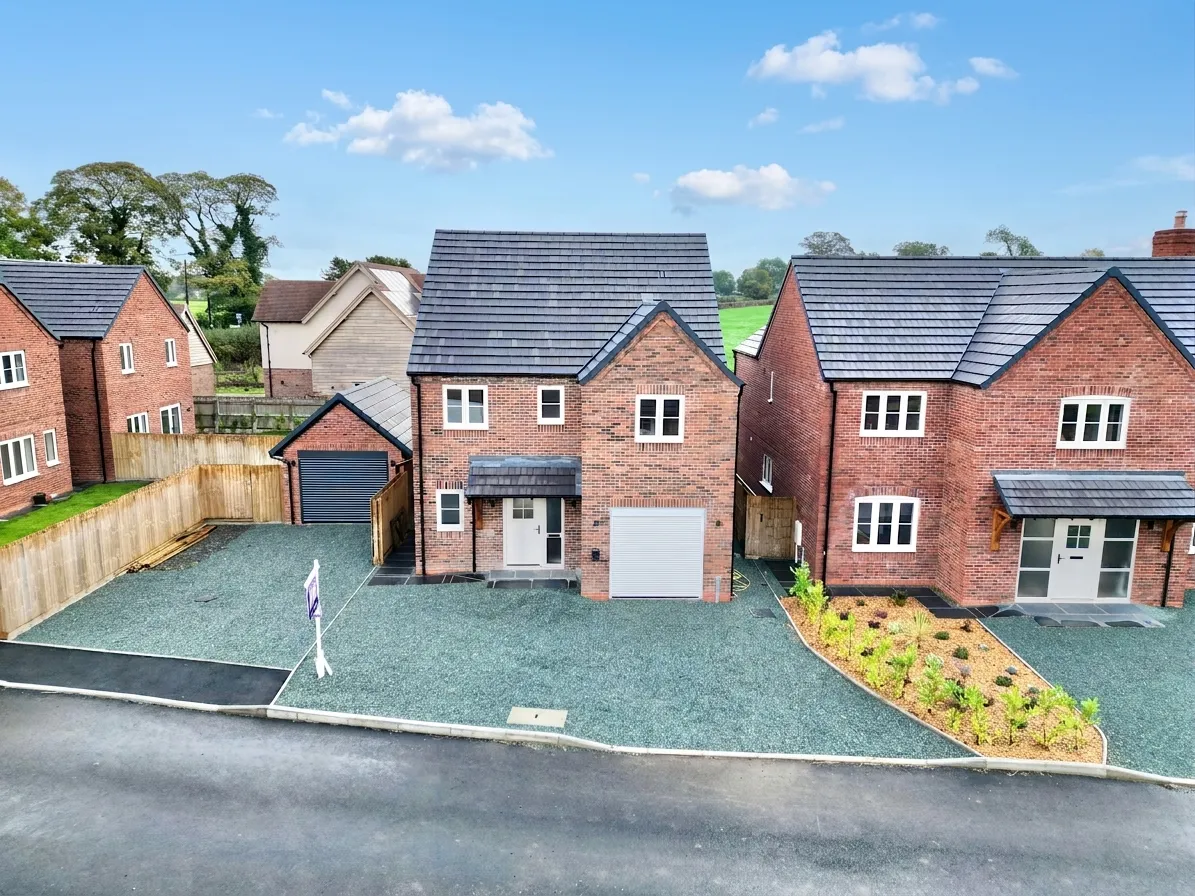 4 bed house for sale, Harvest View, Woodseaves, ST20