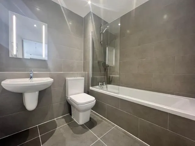 Clifton House, 84 Broadway, Peterborough, photo 5