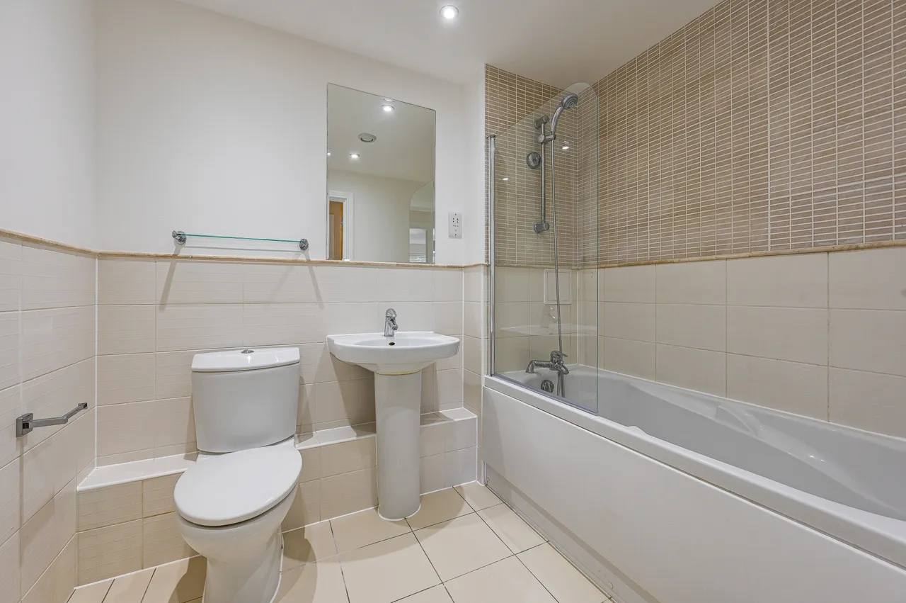 Flat 15, Uno Apartments, 1 Sherman Road, Bromley, photo 9