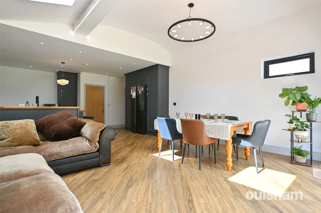 Wolverhampton Road, Oldbury, West Midlands, B68 0LH, photo 5