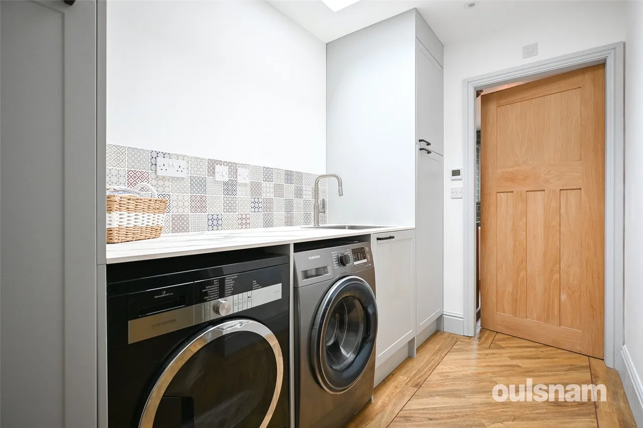 Wolverhampton Road, Oldbury, West Midlands, B68 0LH, photo 19