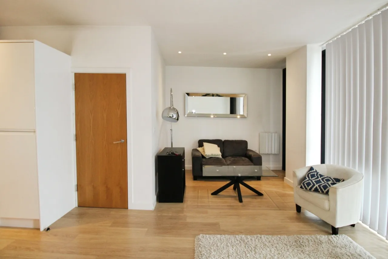 Durnsford Road, London, SW19, photo 7