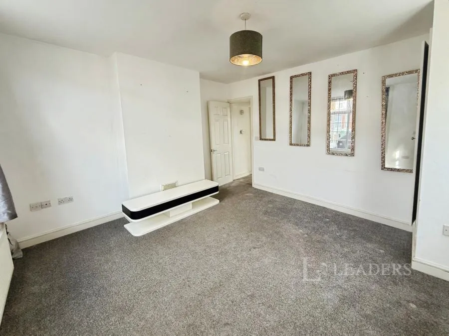 Tonbridge Road, Maidstone, ME16, photo 2