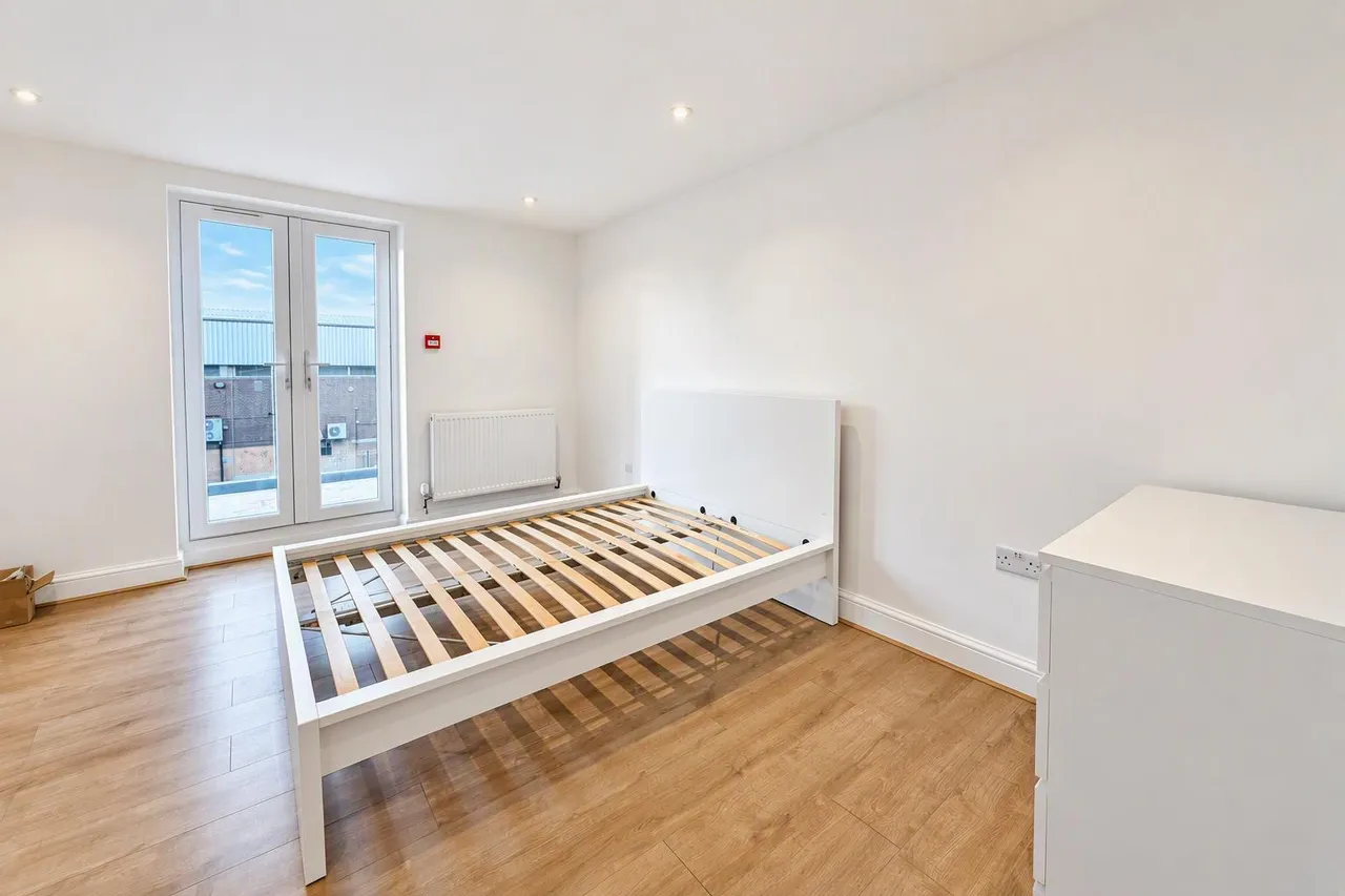 Gambole Road, London, SW17, photo 2