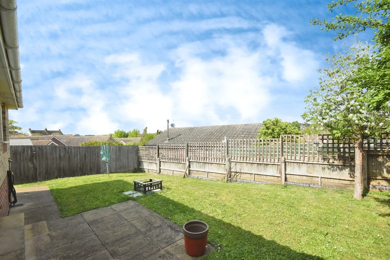 Brewster Close, Halstead, CO9, photo 12