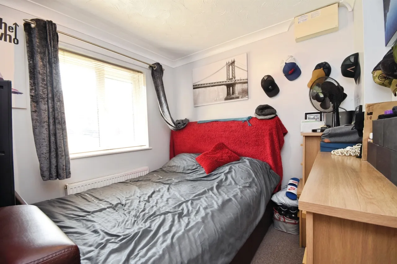 Brewster Close, Halstead, CO9, photo 10
