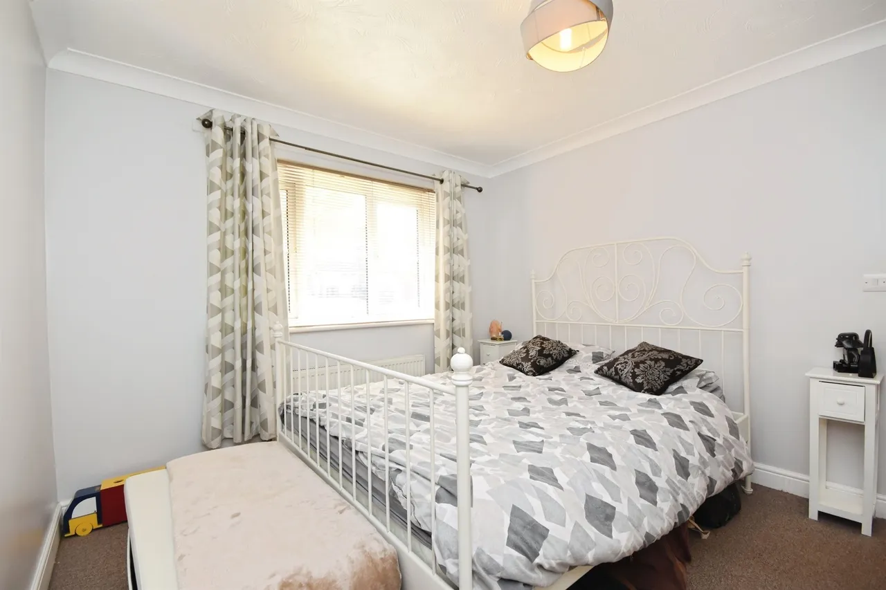 Brewster Close, Halstead, CO9, photo 7