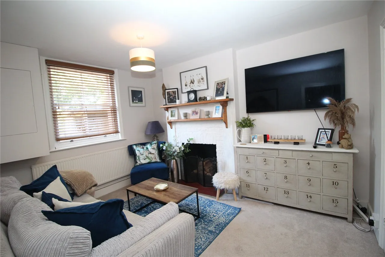 London Road, Forest Row, East Sussex, RH18 5EU, photo 2