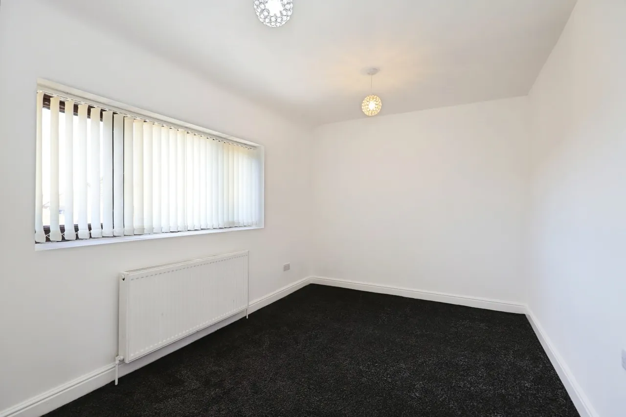 Arden Place, Bilston, WV14, photo 18