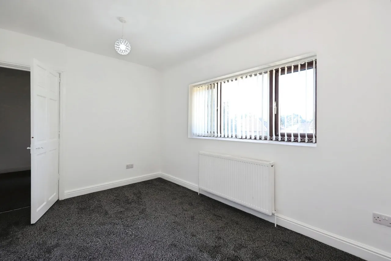 Arden Place, Bilston, WV14, photo 19