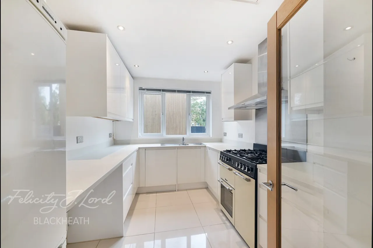 Langton Way, London, photo 12