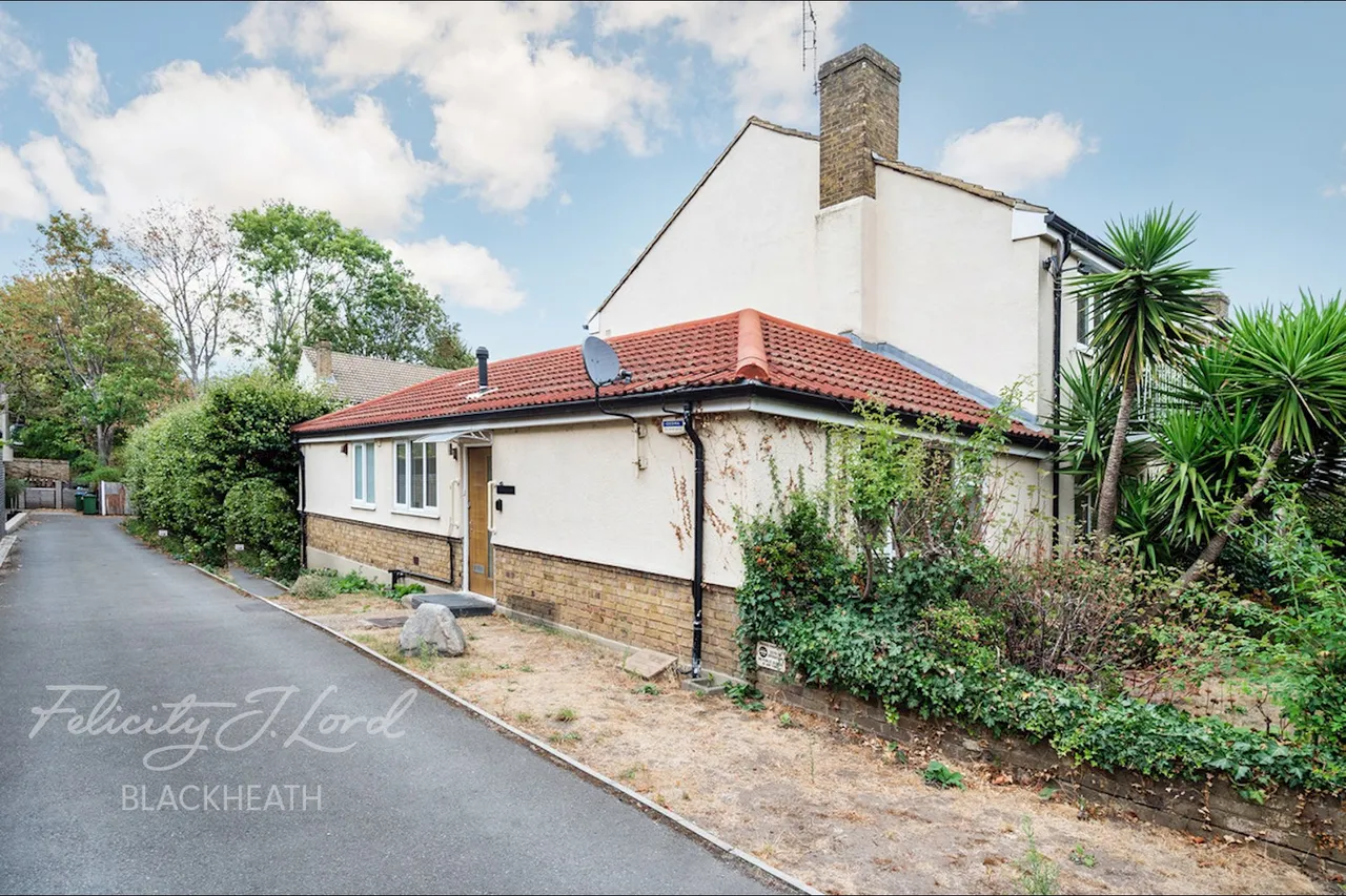 Langton Way, London, photo 2