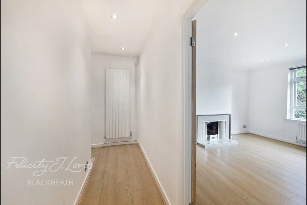 Langton Way, London, photo 14