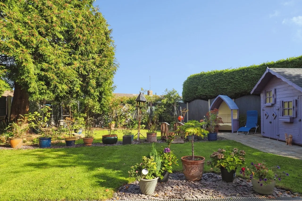 Eastcote Avenue, Bramcote, NG9, photo 2