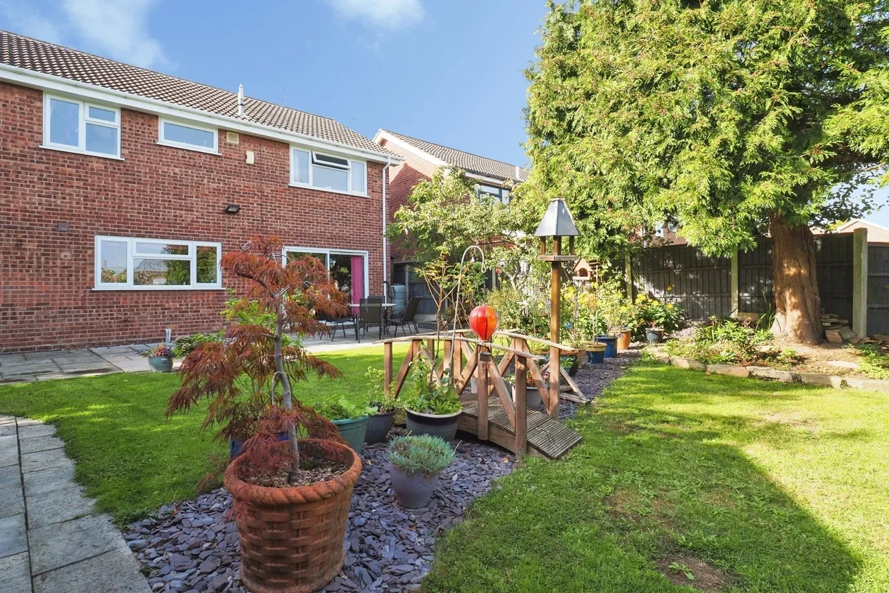 Eastcote Avenue, Bramcote, NG9, photo 18