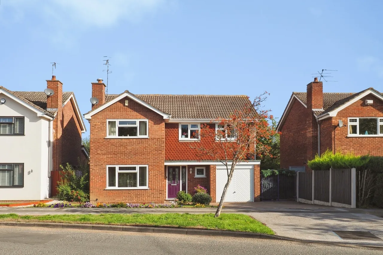 4 bed house for sale, Eastcote Avenue, Bramcote, NG9