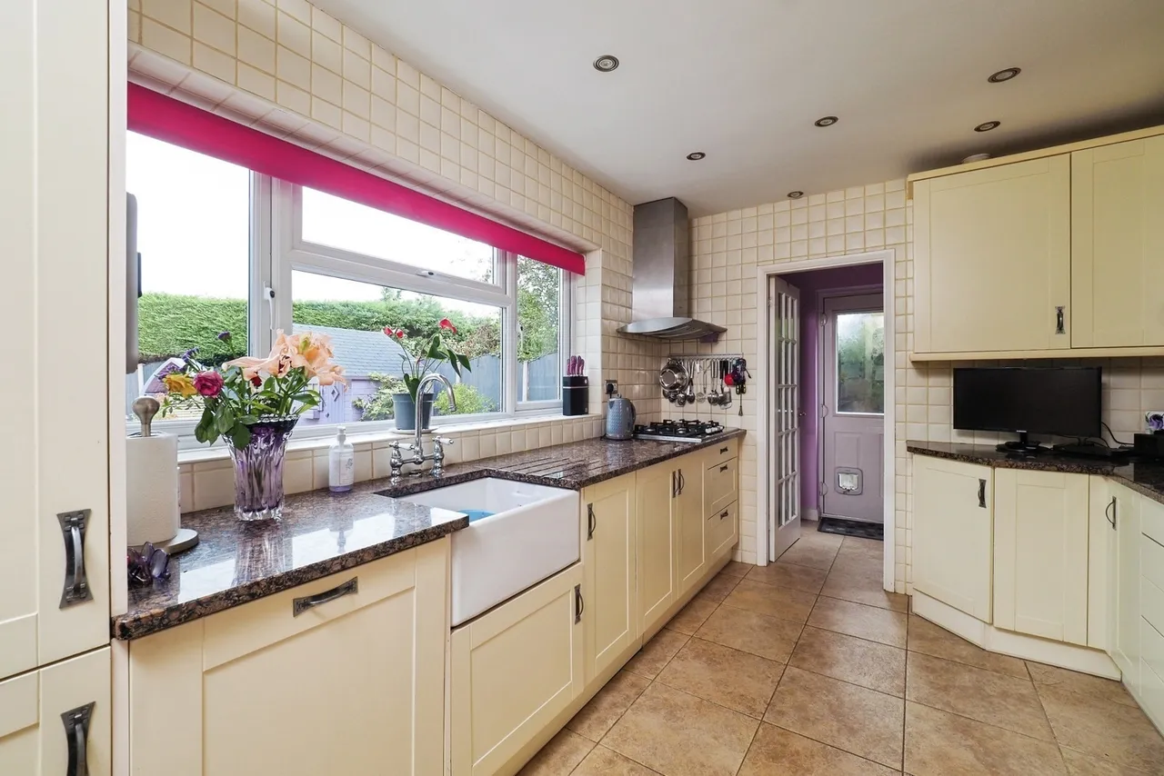 Eastcote Avenue, Bramcote, NG9, photo 4