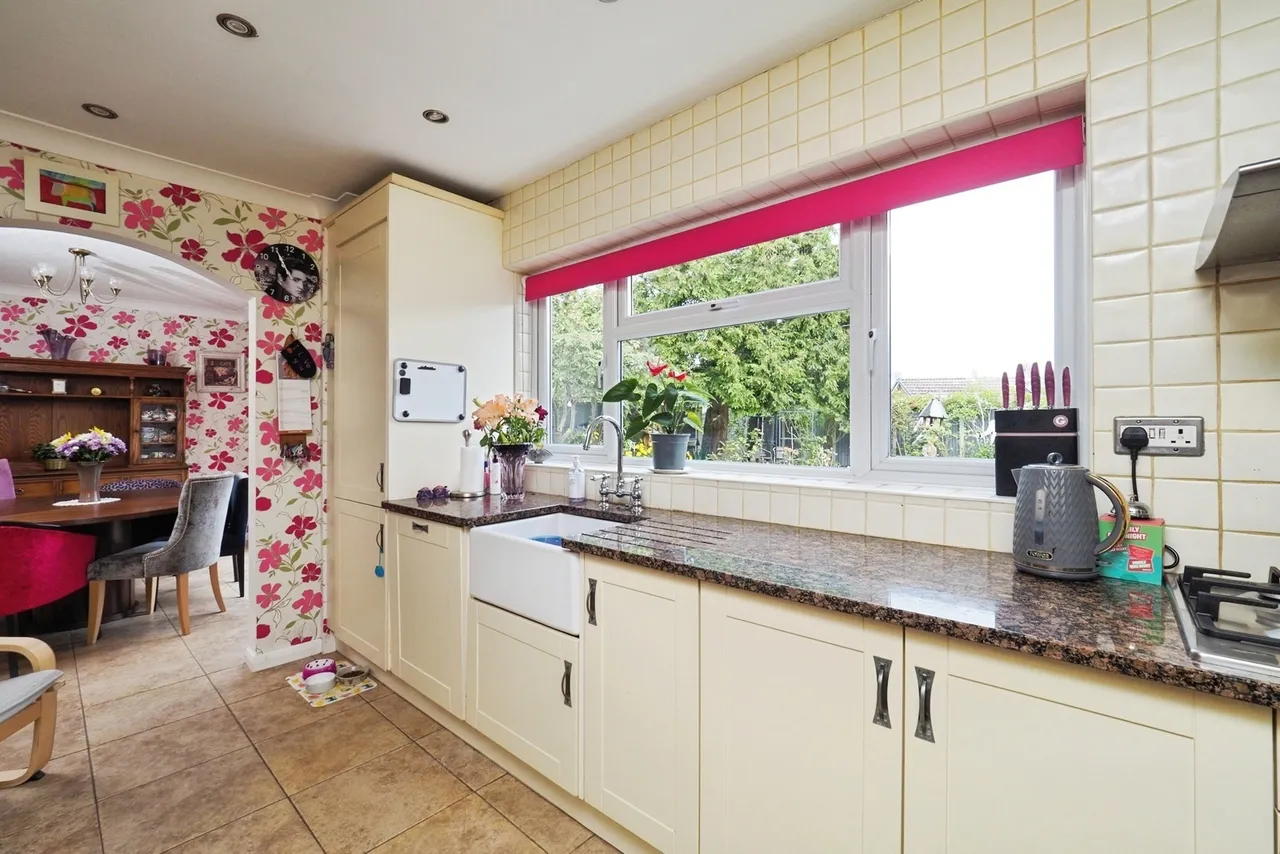 Eastcote Avenue, Bramcote, NG9, photo 5