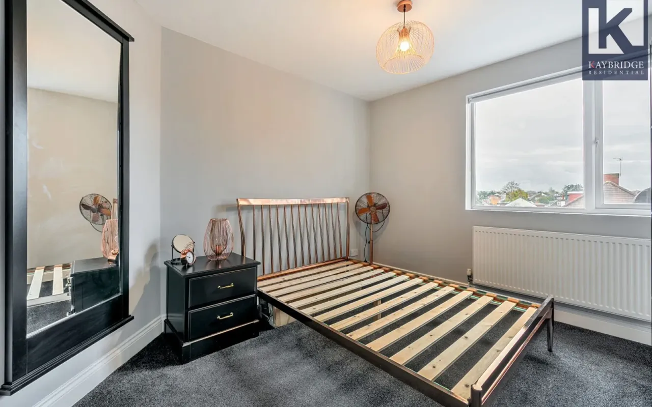 Stoneleigh Broadway, Epsom, KT17, photo 7