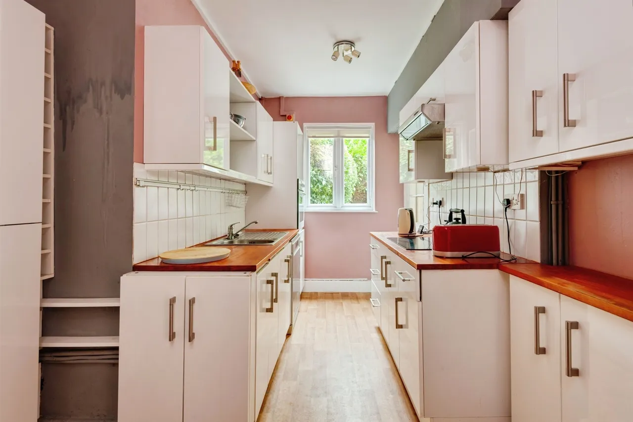Vicarage Lane, Helsby, WA6, photo 4
