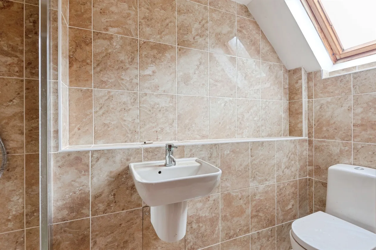Vicarage Lane, Helsby, WA6, photo 9