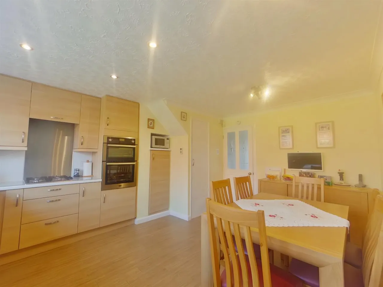 Faroes Close, Stubbington, Fareham, photo 4