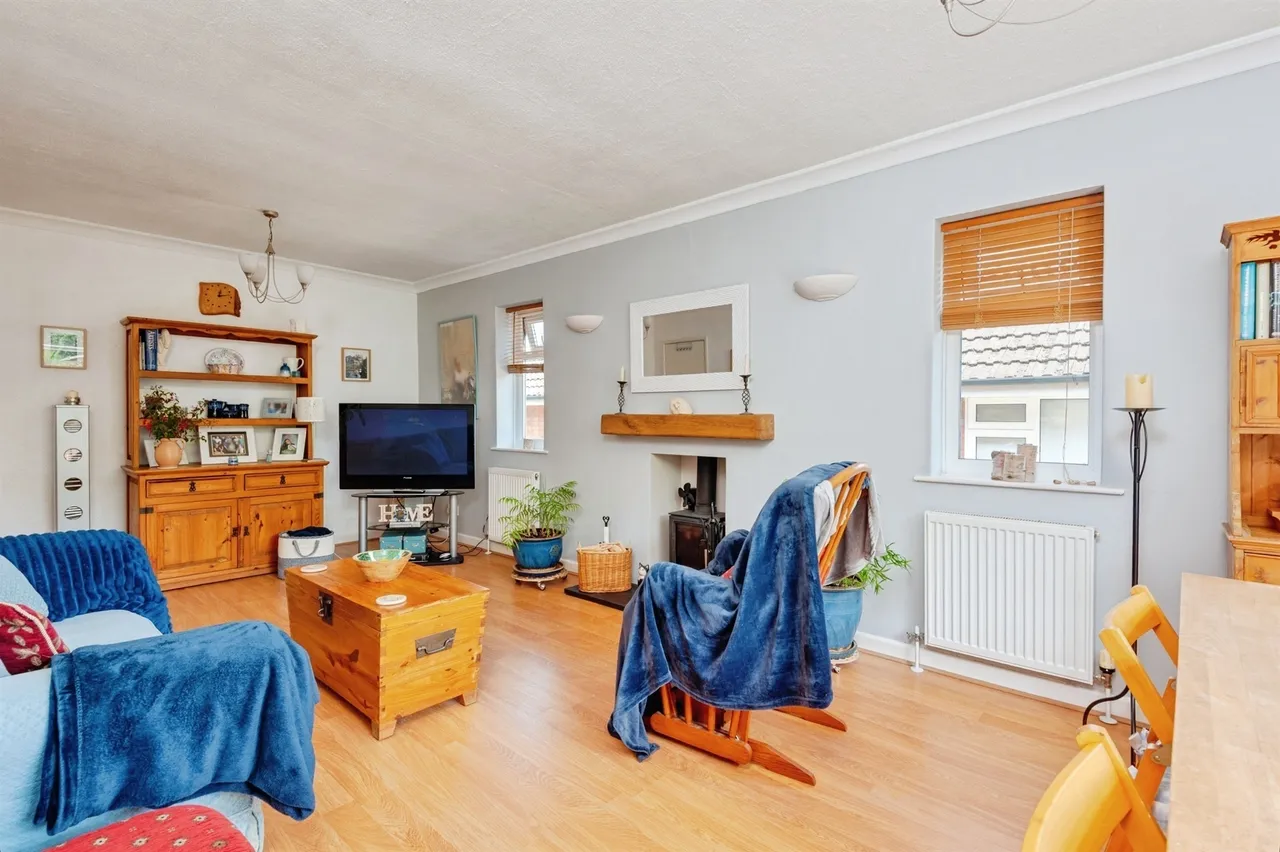 Cambridge Gardens, Helsby, WA6, photo 13