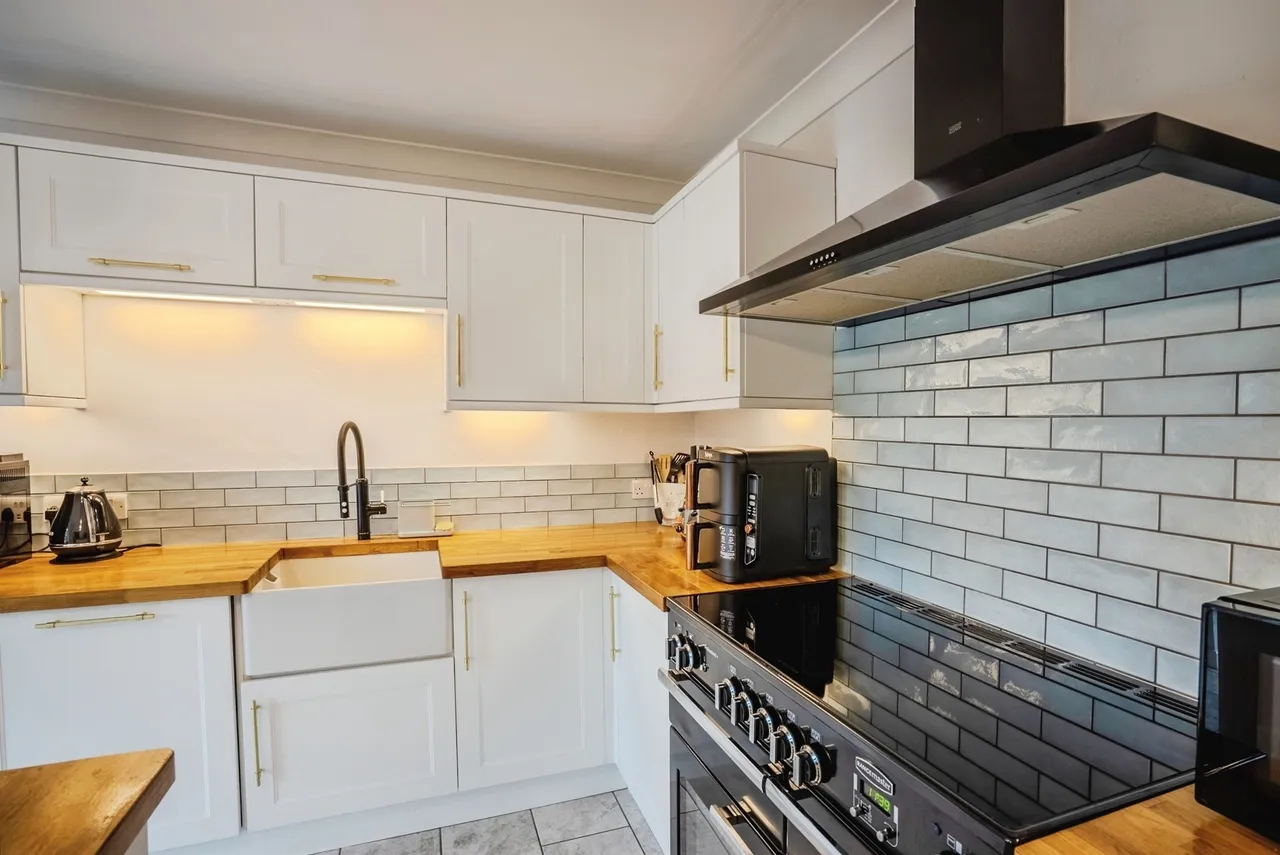 Lansdown Walk, Lydney, GL15, photo 12