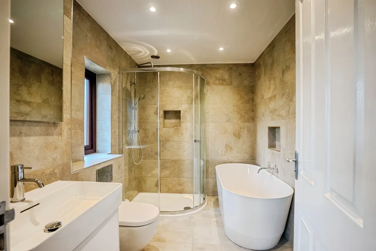 Lansdown Walk, Lydney, GL15, photo 15